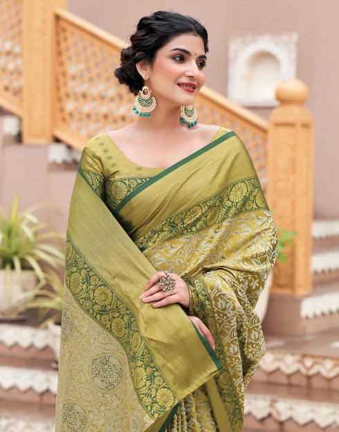 Sudathi Dark Green Woven Kanjivaram Silk Saree