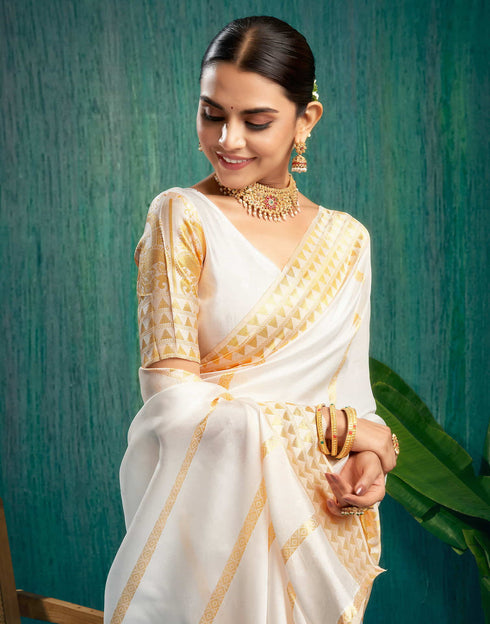 Sudathi White Woven Kanjivaram Silk Saree