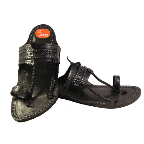 Vhaanfootwear Black Pure Leather Kapashi kolhapuri chappal for Men by Vhaan