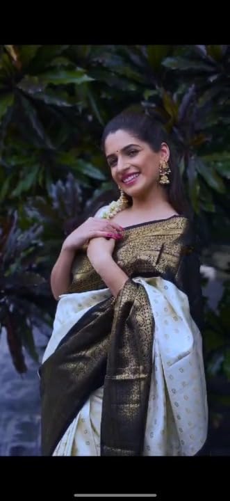 Vasthrlay Kanjivaram Saree