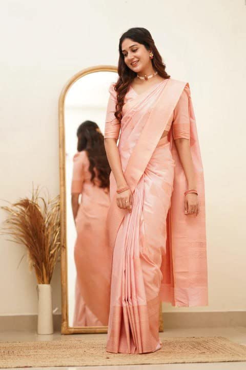 Vasthrlay Saree