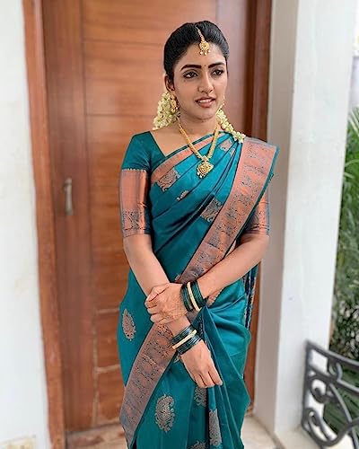 Vasthrlay Banarasi Saree