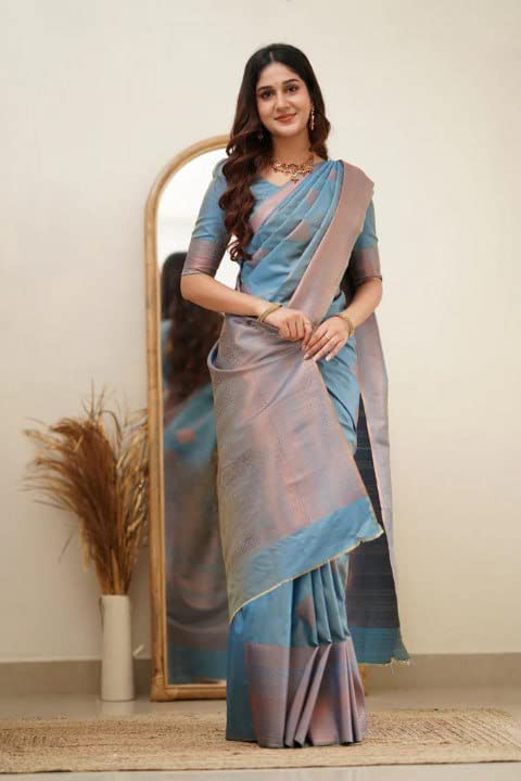 Vasthrlay Saree