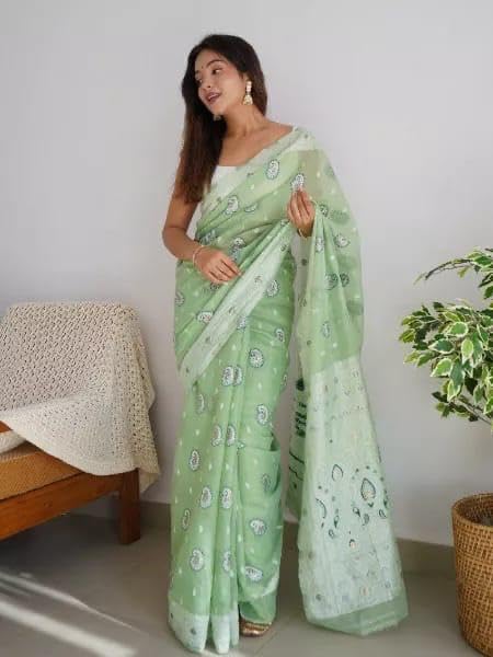 Vasthrlay White Kanjivaram Saree