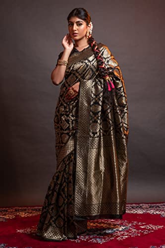 Vasthrlay Banarasi Unstitched Saree