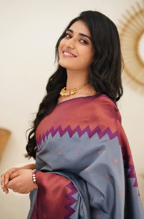 Vasthrlay Banarasi Designer Saree