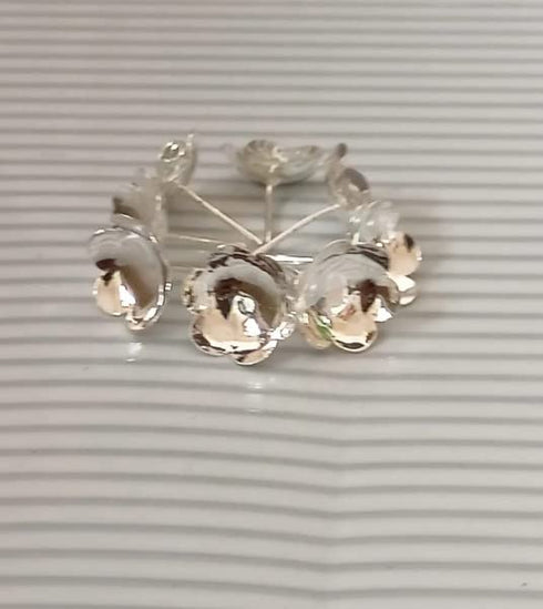 Plain Silver Flowers Pack Of 108 58g