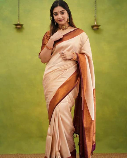 Vasthrlay Cream Kanjivaram Saree
