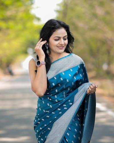 Vasthrlay Kanjivaram Border Saree