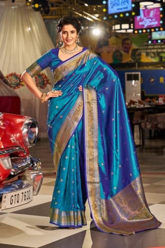 Vasthrlay Kanjivaram Silk Blue Saree With Zari With Blouse Piece