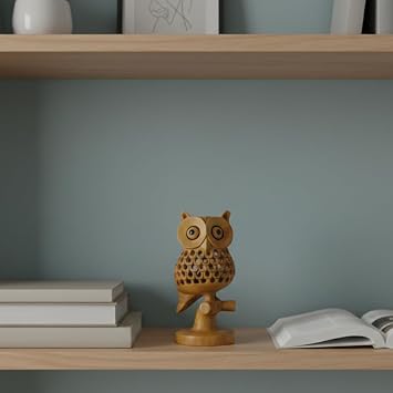 Elegant Owl Sculpture Lifelike Carving with Intricate Feather Patterns Decorative Showpiece