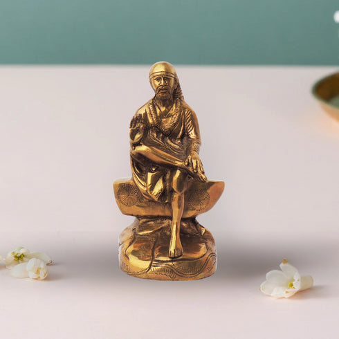 Brass Sai Baba Statue 2.5Kg
