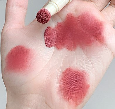 Gege Bear Velvet Matte Lip Glaze