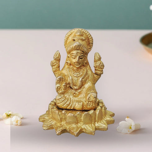 Goddess Brass Showpiece Laxmi idol 0.09Kg