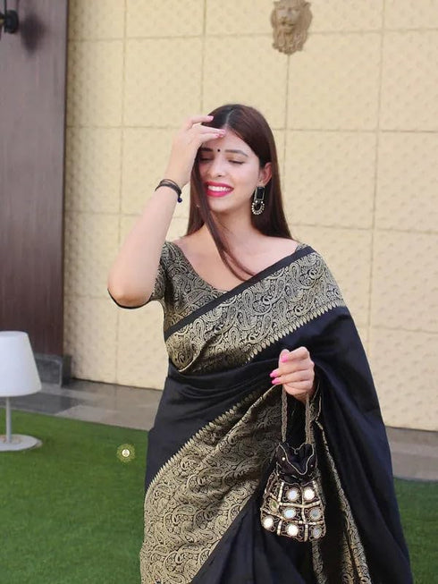 Vasthrlay Kanjivaram Kanchipuram Banarasi Yatri Saree With Blouse Piece