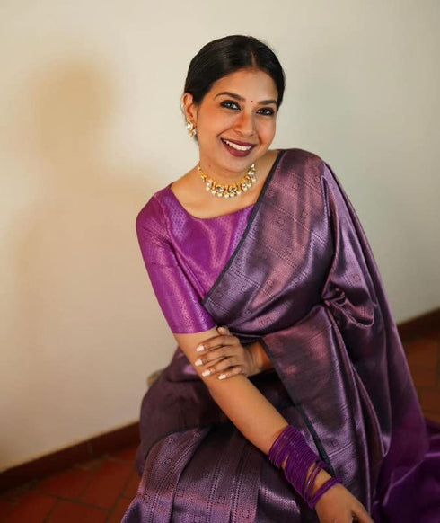 Vasthrlay Banarasi Saree