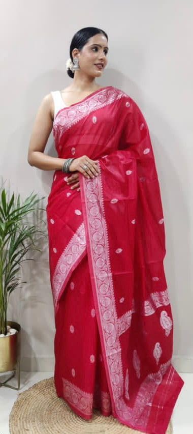 Vasthrlay Banarasi Unstitched Saree