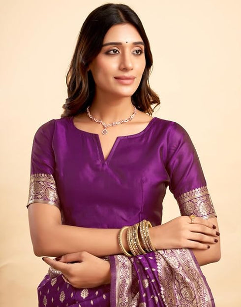 Vasthrlay Jacquard Kanjivaram Unstitched Light Green Saree