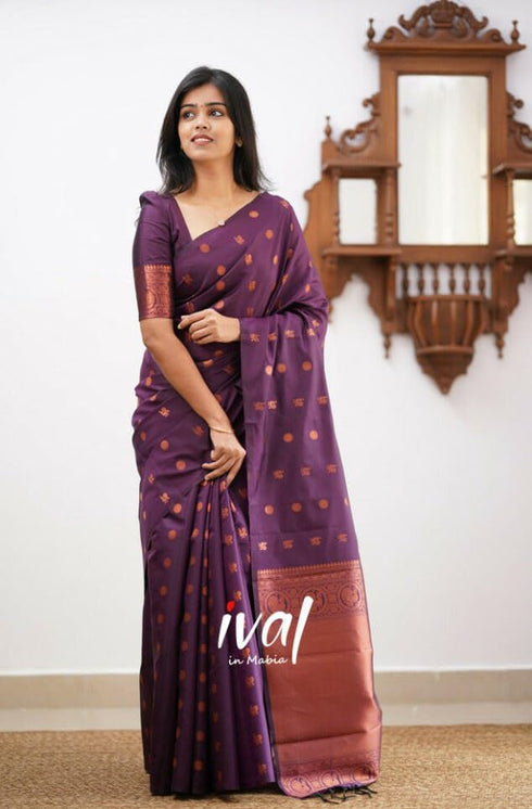 Vasthrlay Banarasi Unstitched Saree