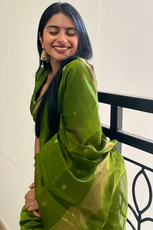 Vasthrlay Banarasi Unstitched Saree