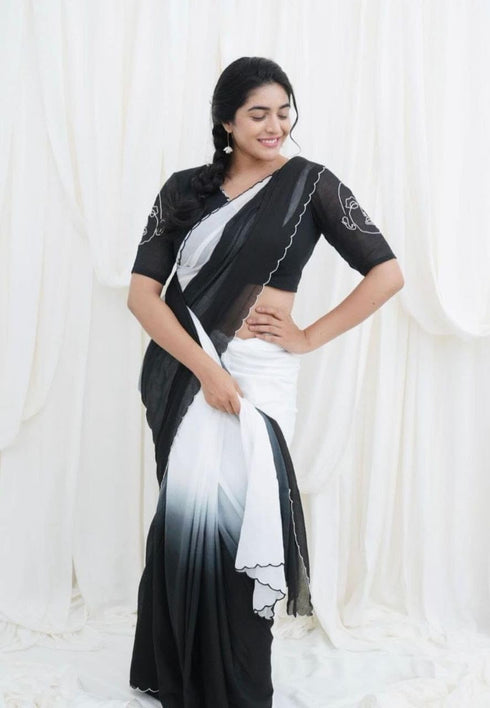 Vasthrlay Georgette Lightweight Minimal Printed