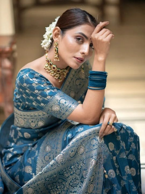 Vasthrlay Kanjivaram Saree