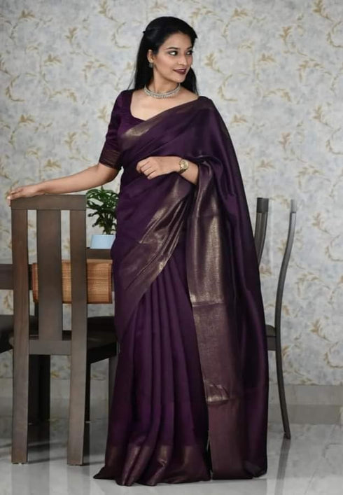 Vasthrlay Handwoven Border Unstitched Saree