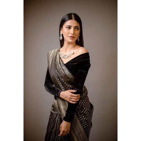 Vasthrlay Black Kanjivaram Saree