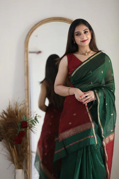 Vasthrlay Kanjivaram Unstitched Saree