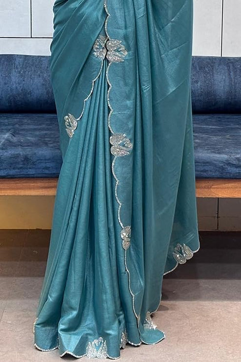 Vasthrlay Purple Border Unstitched Saree