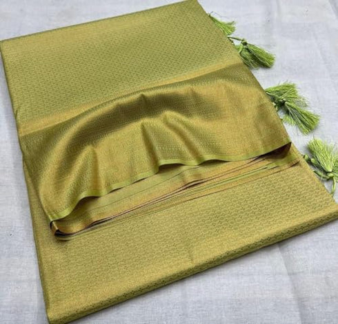 Vasthrlay Soft Kanjivaram Saree