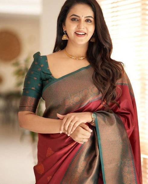 Vasthrlay Kanjivaram Saree