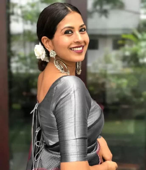 Vasthrlay Black Banarasi Saree