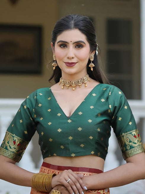 Vasthrlay Banarasi Traditional Unstitched Saree