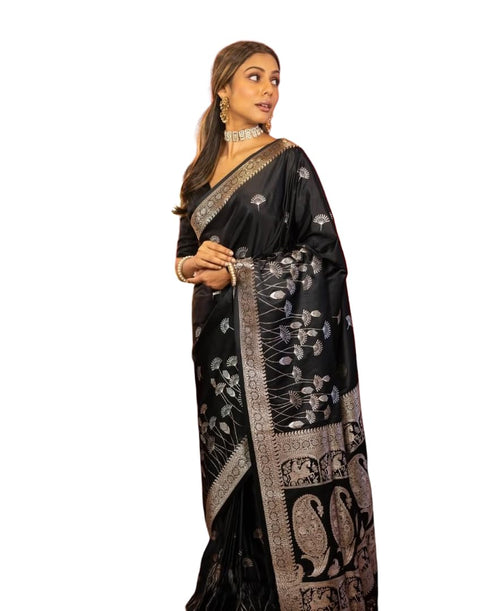 Vasthrlay Jacquard Silver Traditional Festive