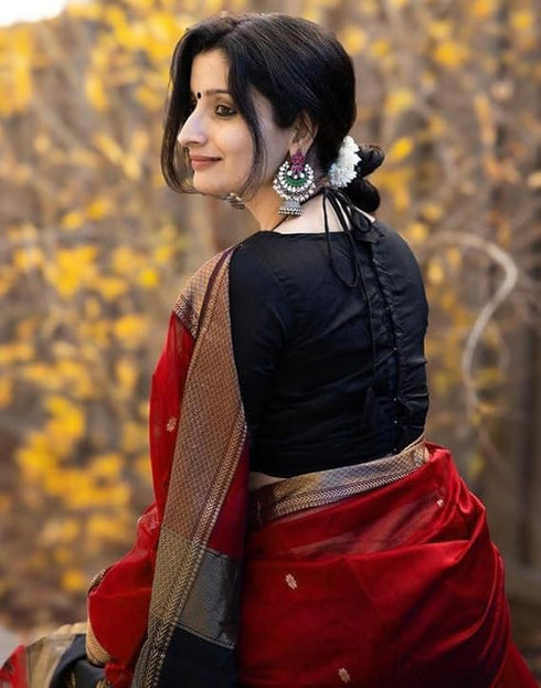 Vasthrlay Womens Jacquard Unstitched Black Saree