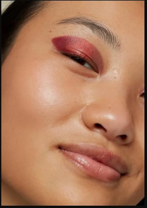 The Body Shop Freestyle MultiTasking Crayons Boost