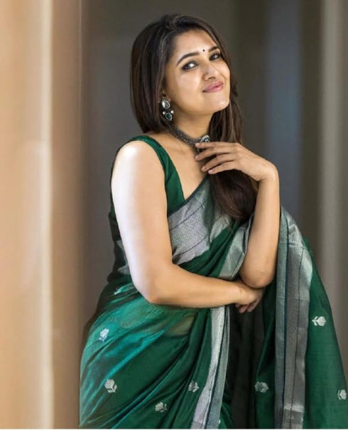 Vasthrlay Kanjivaram Unstitched Saree