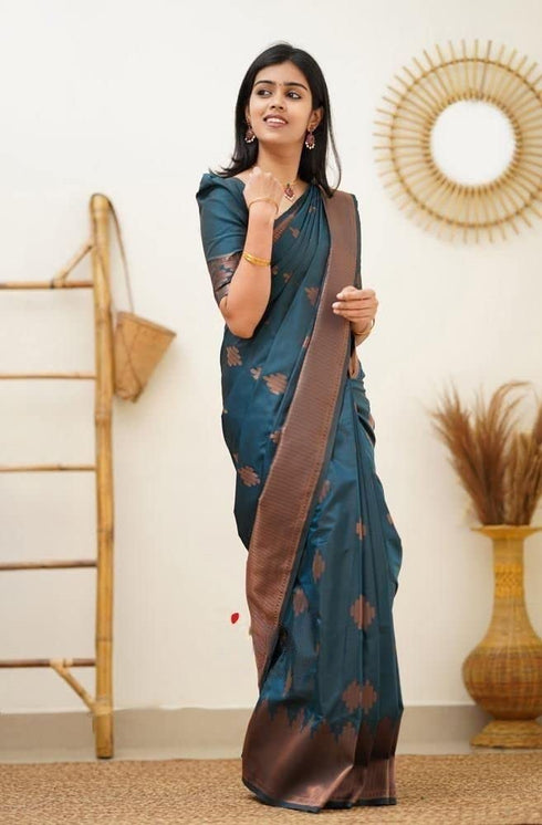 Vasthrlay Kanjivaram Saree