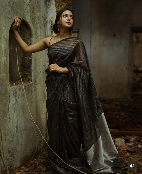 Vasthrlay Kanjivaram Saree