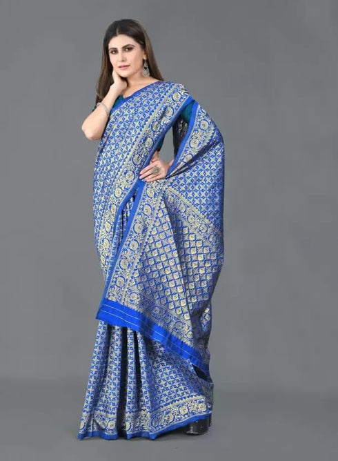 Vasthrlay Kanjivaram Unstitched Saree
