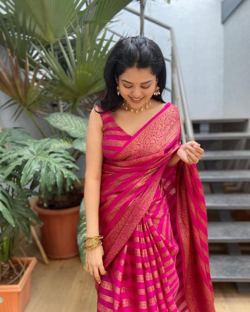 Vasthrlay Banarasi Saree
