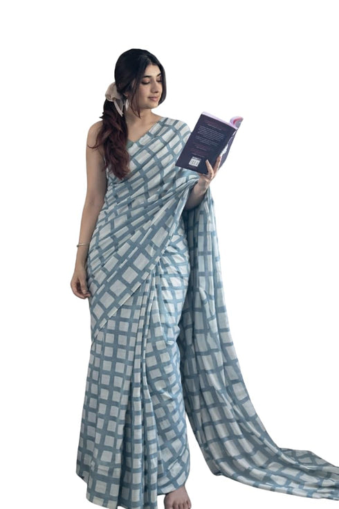 Vasthrlay Printed Pattern Elegant Lightweight