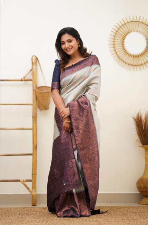 Vasthrlay Banarasi Saree