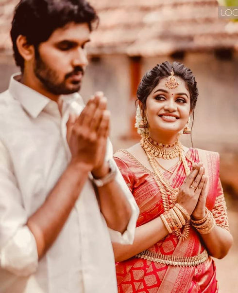Vasthrlay Banarasi Border Saree