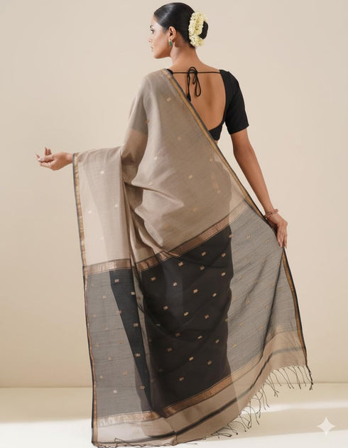 Vasthrlay Banarasi Unstitched Saree