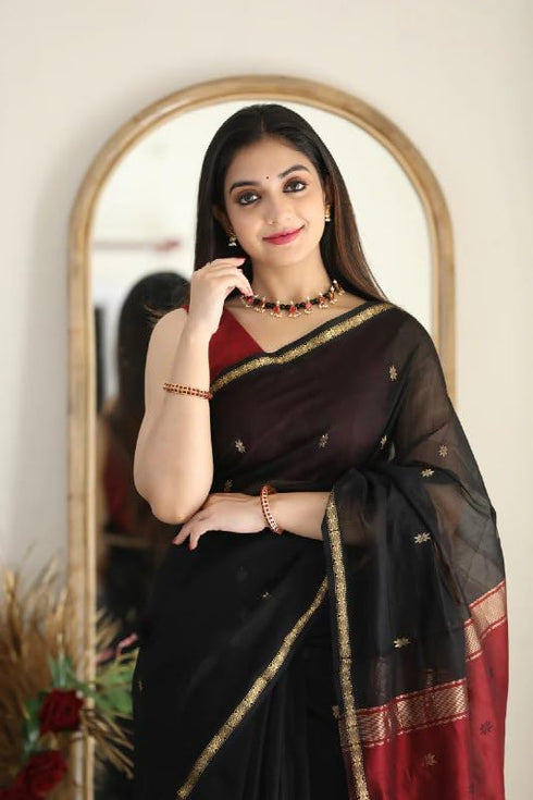 Vasthrlay Kanjivaram Unstitched Saree