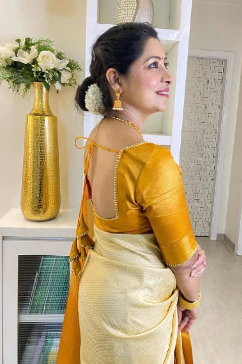 Vasthrlay Banarasi Saree