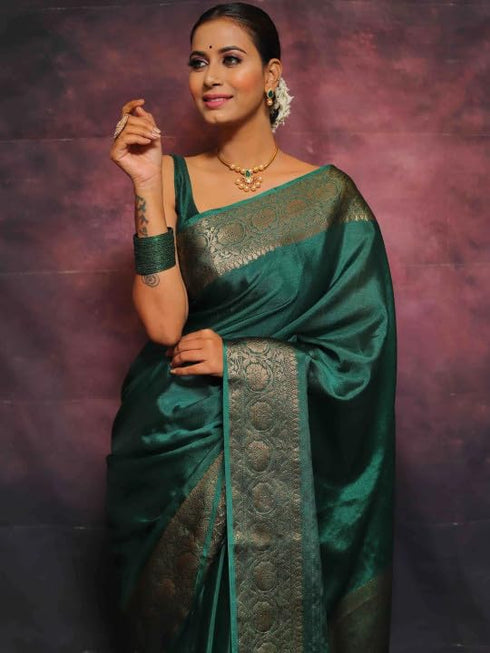 Vasthrlay Traditional Unstitched Saree