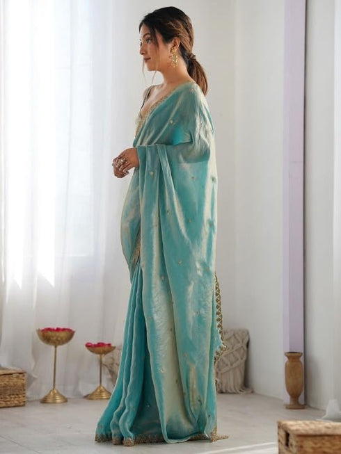 Vasthrlay Saree